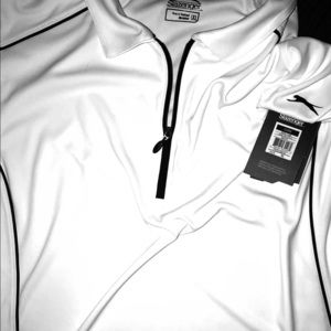 Woman’s nwt slazenger xl golf top